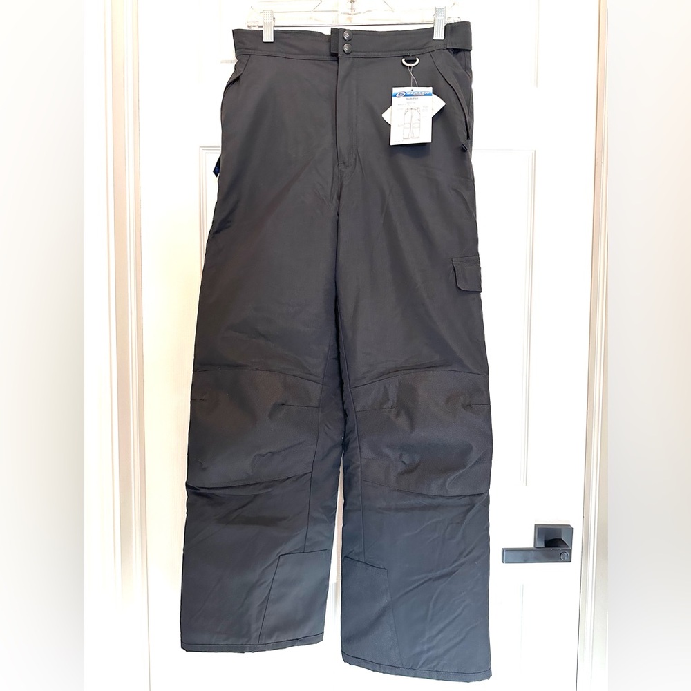 NWT Youth Slalom Black Cargo Pants